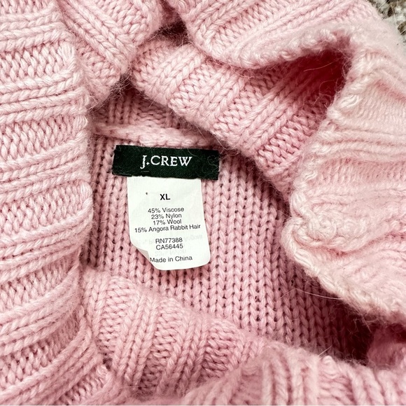 J. Crew Pink Turtleneck Cable Knit Sweater XL - Picture 6 of 6